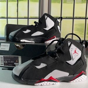 Jordan True Flight Black Varsity Red Wolf Grey